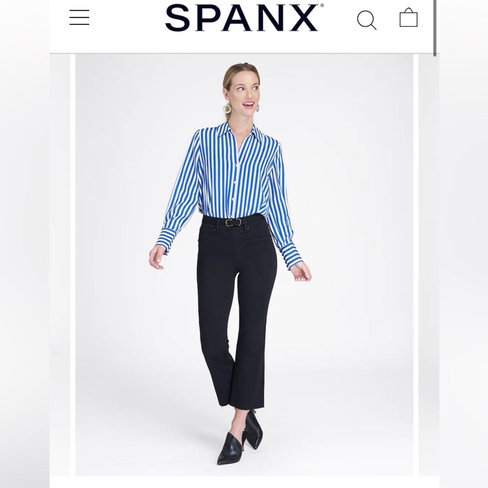 NWT SPANX Cropped Flare Jeans in Black Wash - Picture 2 of 8